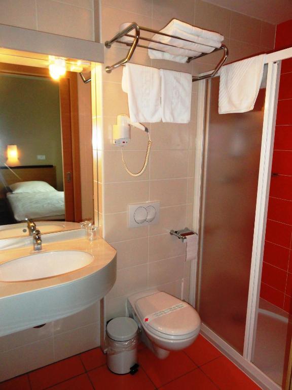 Hotel Bela Krajina Metlika Kamer foto